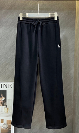 Ralph Lauren Tracksuit Bottoms – Effortless Style and Comfort